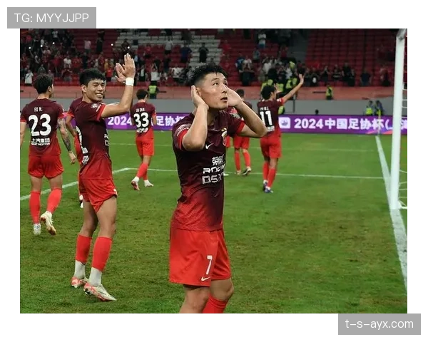 上海申花球迷文化焕发新生，激情与团结薪火相传