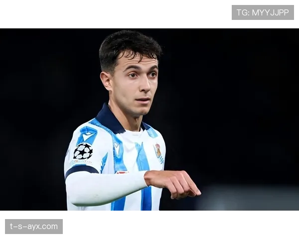 西甲豪门签下国际足坛新星，阵容实力再获提升